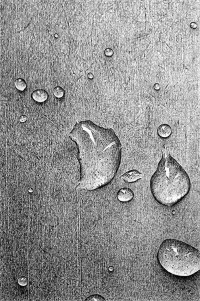 water-drops-in-pencil